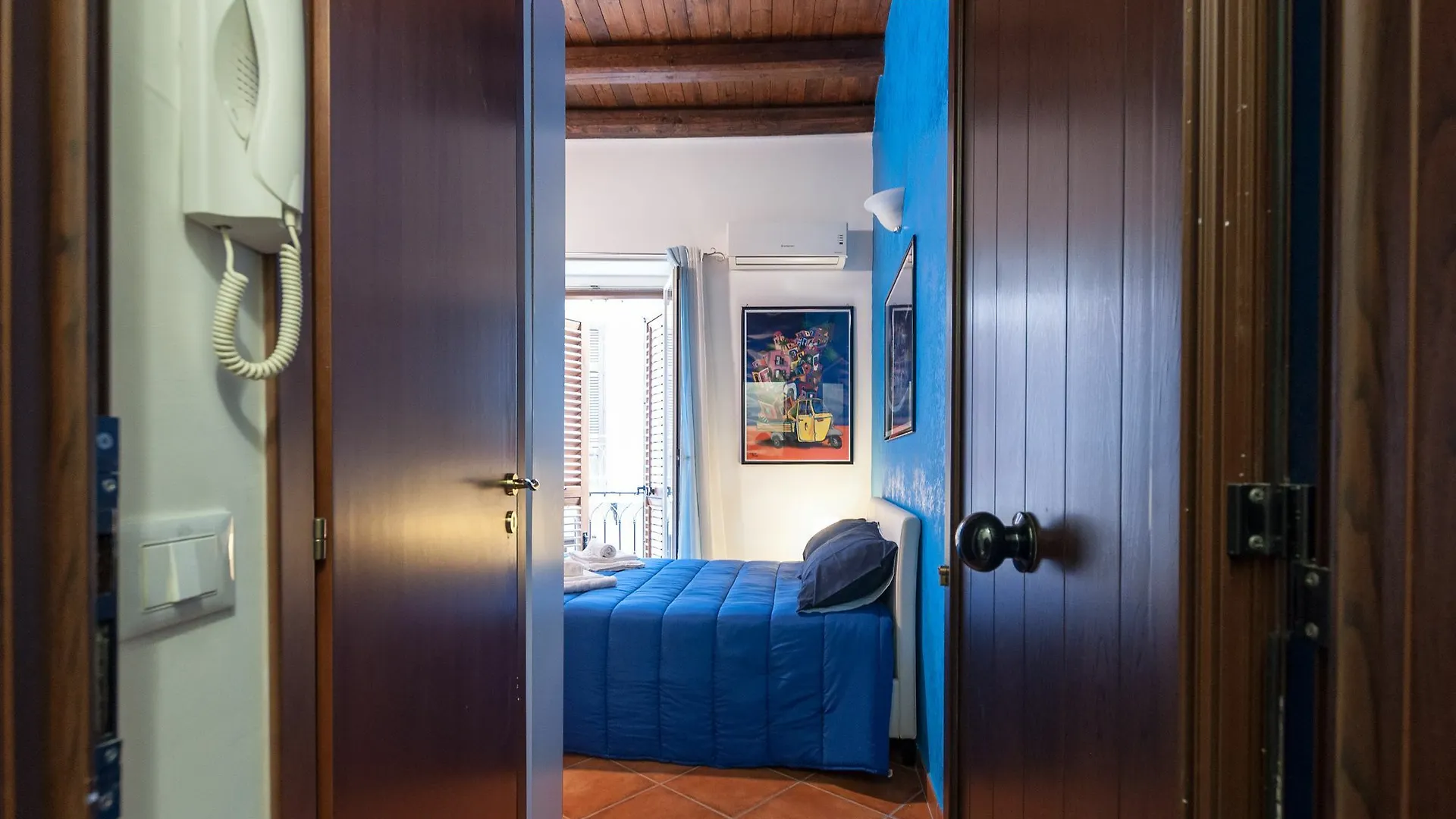 Kasavucciria Apartment Palermo 0*,  Italy